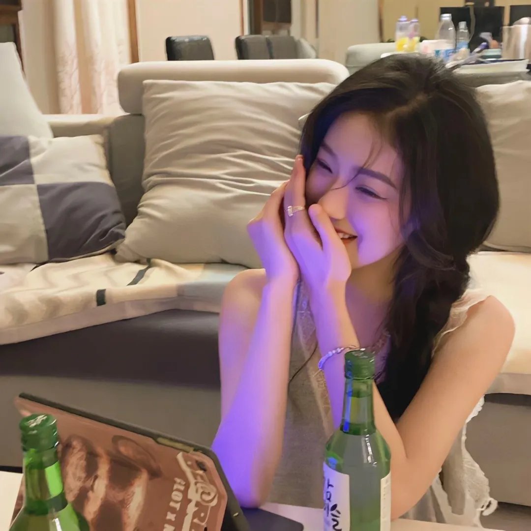新闻女人